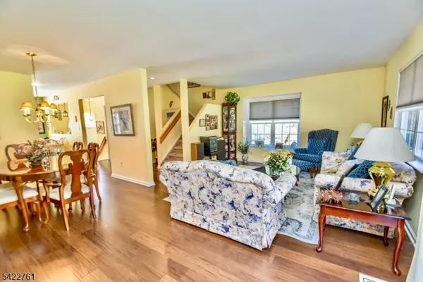 $479,900 | 156 Brookside Lane, Mount Arlington, NJ 07856