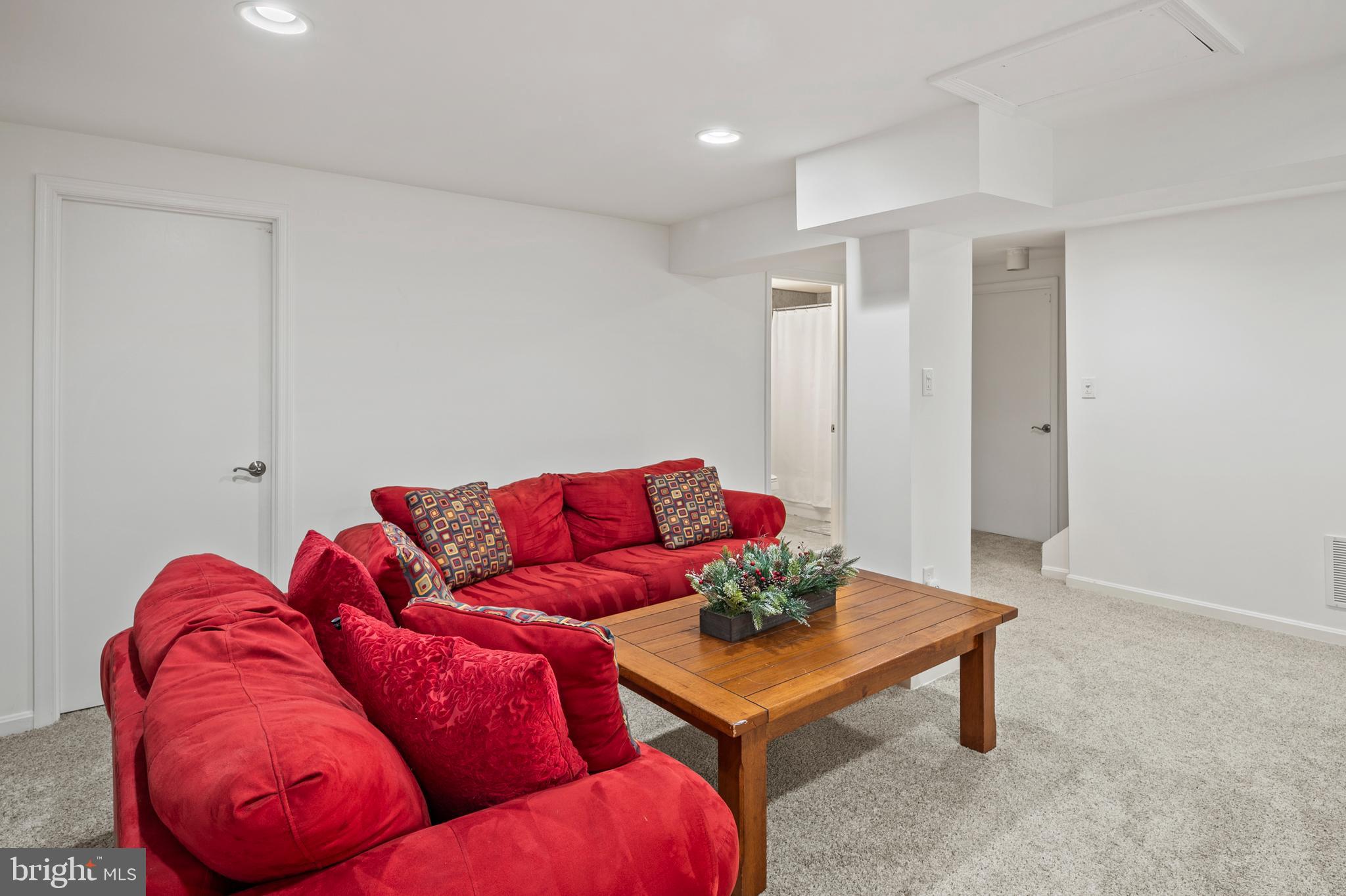 5950 Camelback Lane Columbia, MD 21045 - Photo 35 of 51 Recreation Room