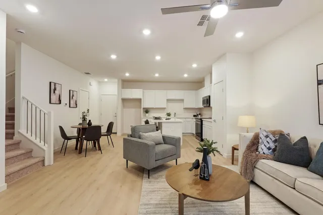 $479,873 | 2042 Odin Walk, Sacramento, CA 95835