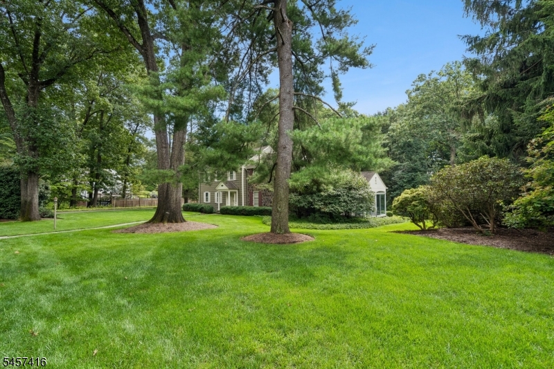 300 Oak Ridge Avenue Summit, NJ 07901 - Photo 47 of 47 Gallery Image 47