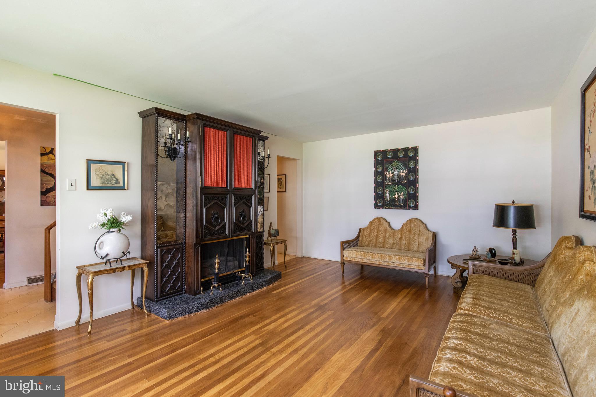 208 Remington Road Broomall, PA 19008 - Photo 4 of 28 Gallery Image 4