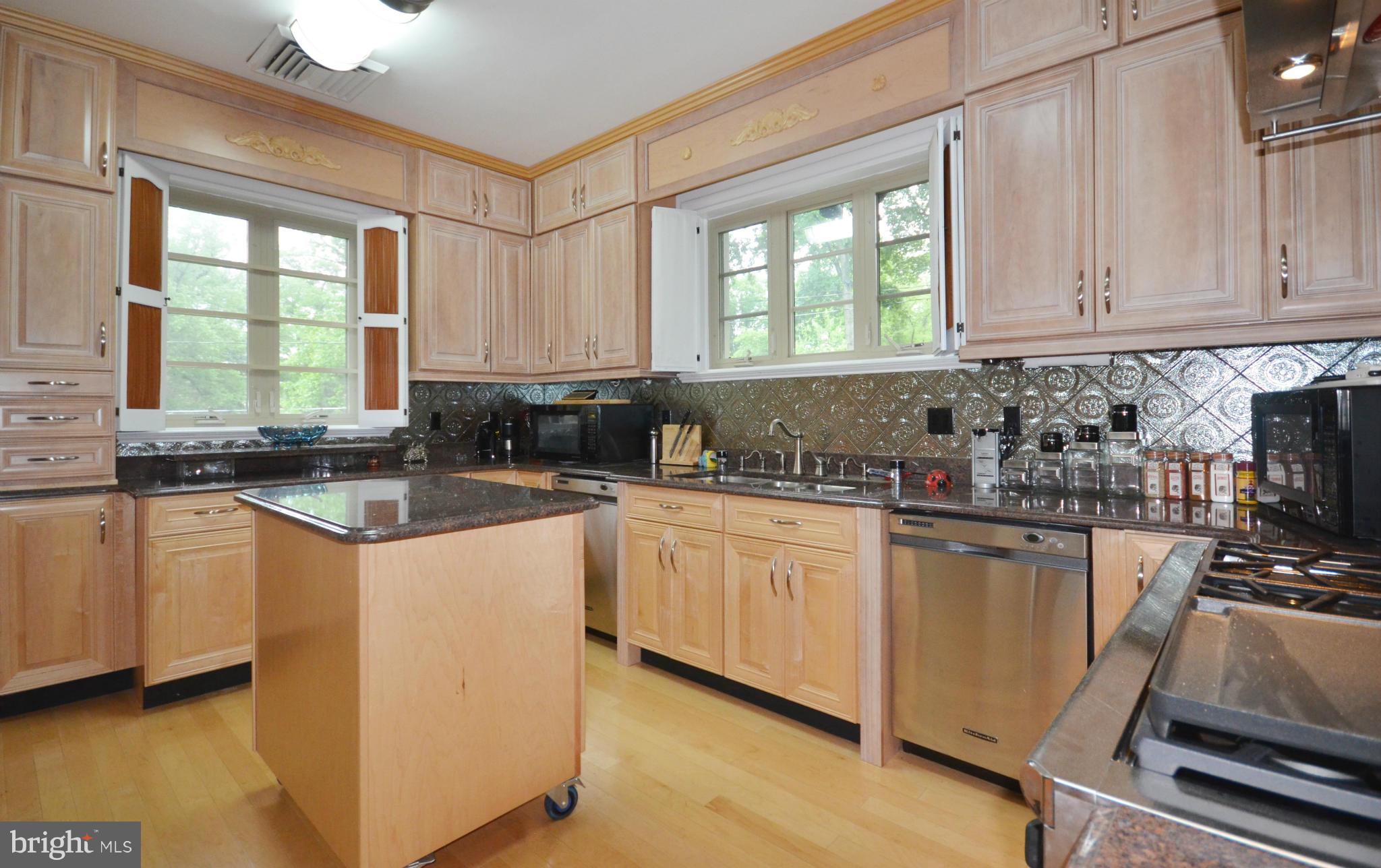 7803 Ridge Terrace Baltimore, MD 21208 - Photo 12 of 30 Kitchen