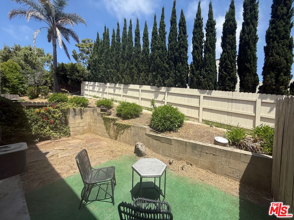 6468 Cavalleri Road Malibu, CA 90265 - Photo 15 of 17