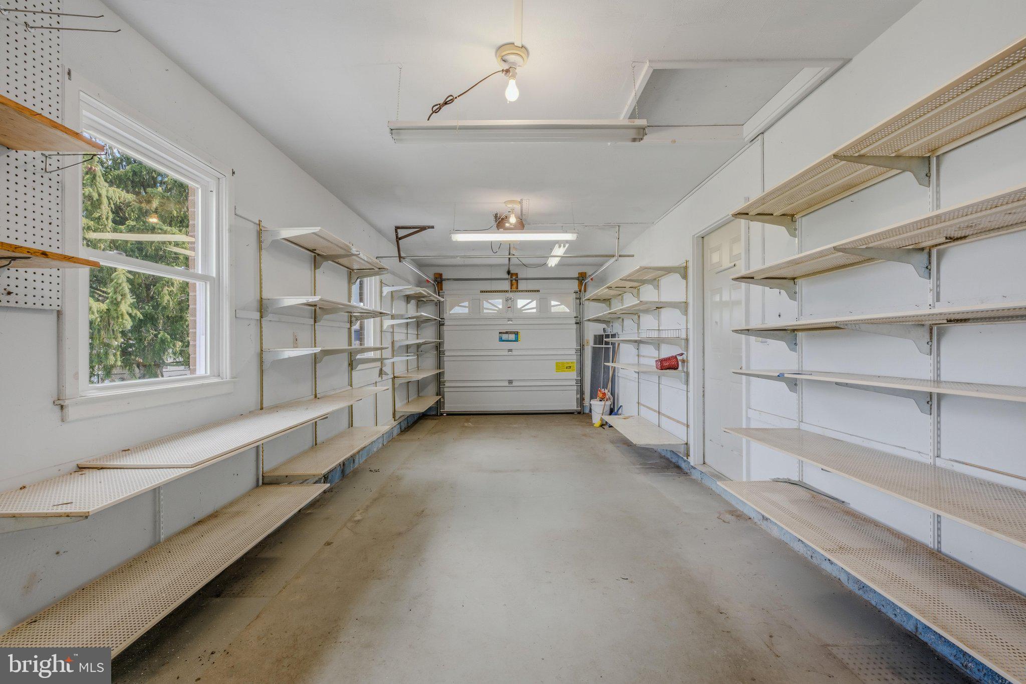 11728 White Hall Road Smithsburg, MD 21783 - Photo 46 of 71 Garage