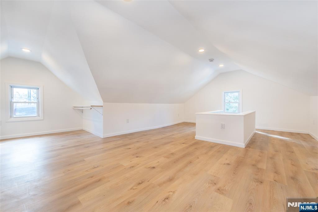 363 Marlboro Road Englewood, NJ 07631 - Photo 23 of 33