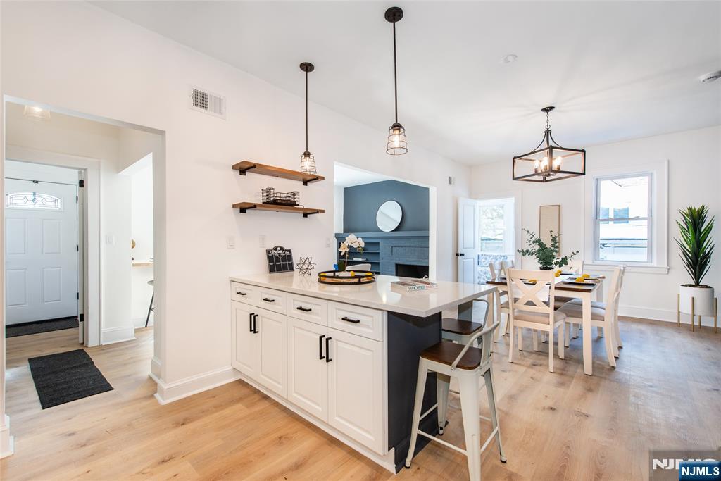 363 Marlboro Road Englewood, NJ 07631 - Photo 5 of 33