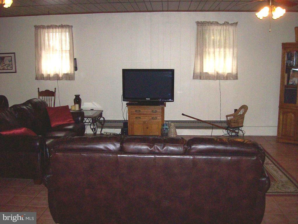 2310 Franklin Road Columbia, PA 17512 - Photo 11 of 31 Gallery Image 11