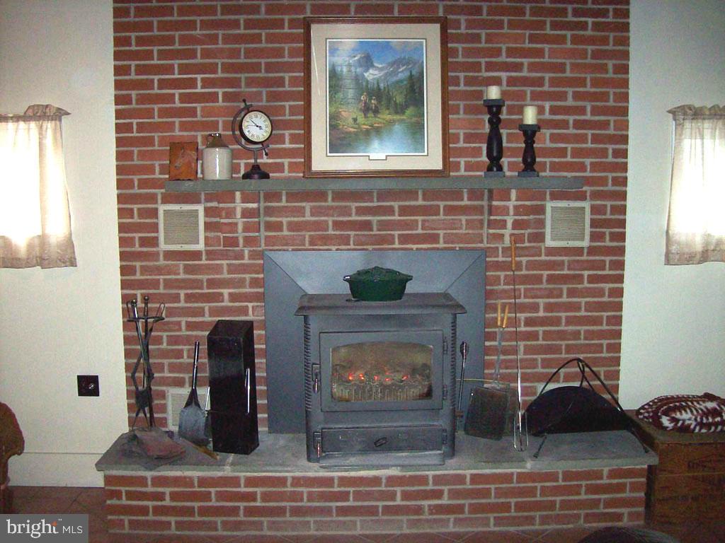 2310 Franklin Road Columbia, PA 17512 - Photo 12 of 31 Gallery Image 12