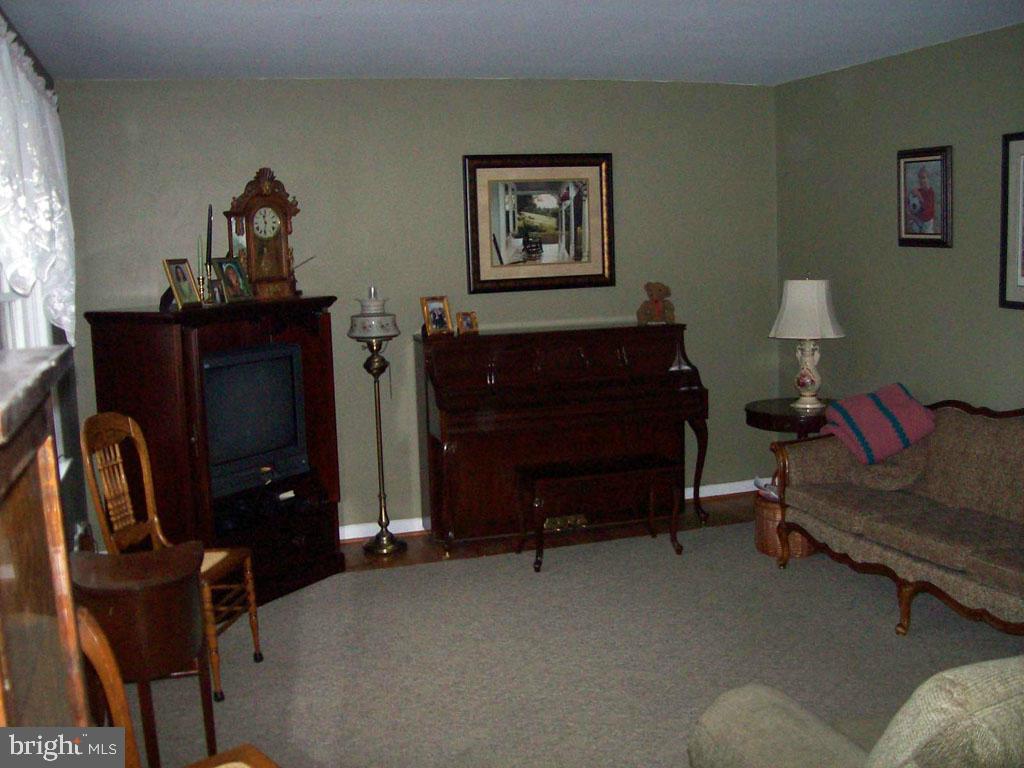 2310 Franklin Road Columbia, PA 17512 - Photo 6 of 31 Gallery Image 6