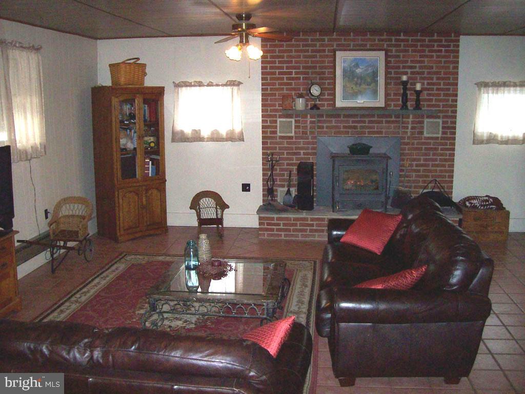 2310 Franklin Road Columbia, PA 17512 - Photo 8 of 31 Gallery Image 8
