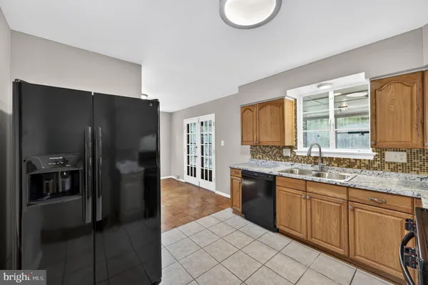 $679,500 | 7505 Nottoway Place, Springfield, VA 22150
