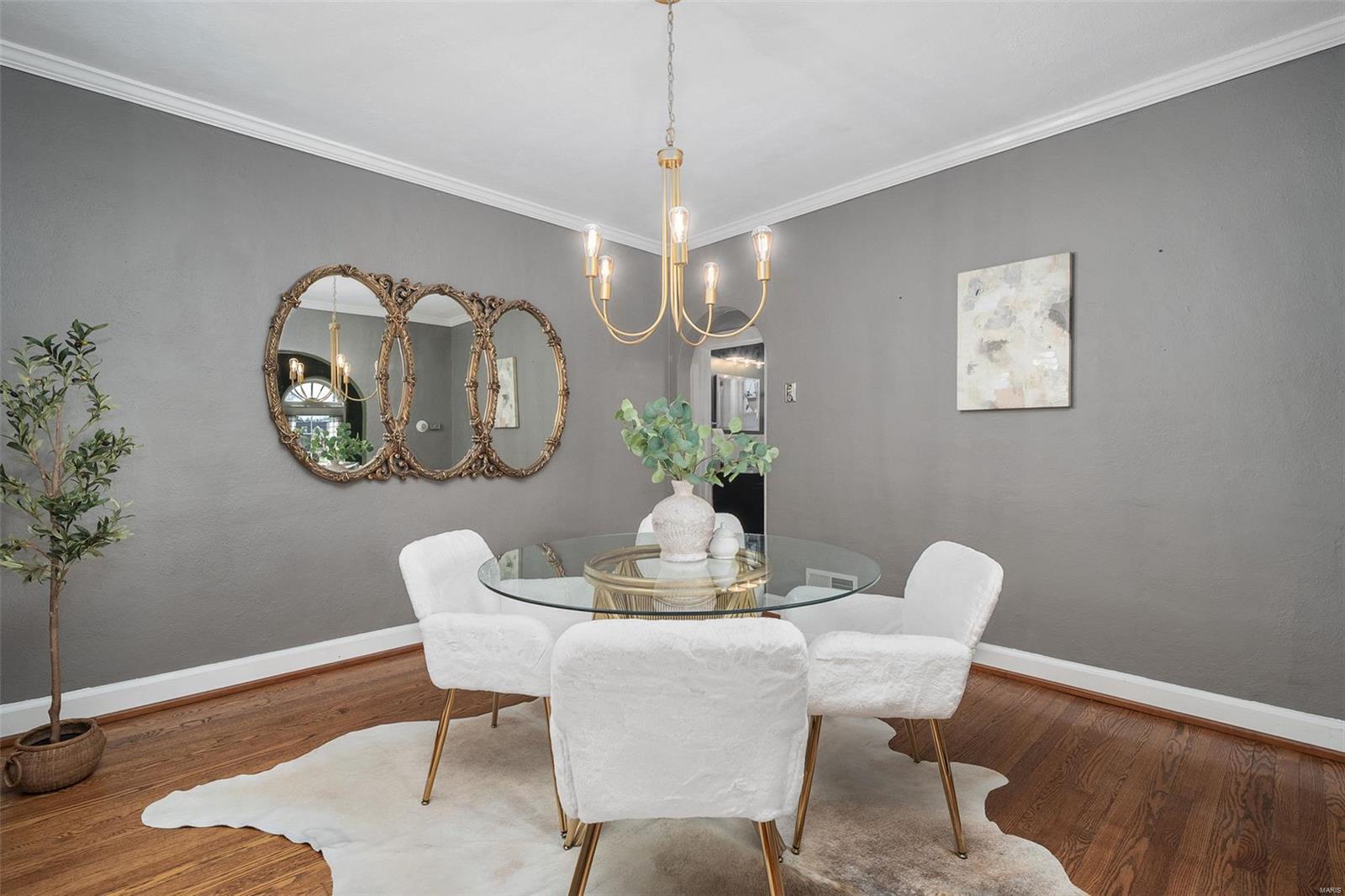 3845 Dover Place St. Louis, MO 63116 - Photo 9 of 35