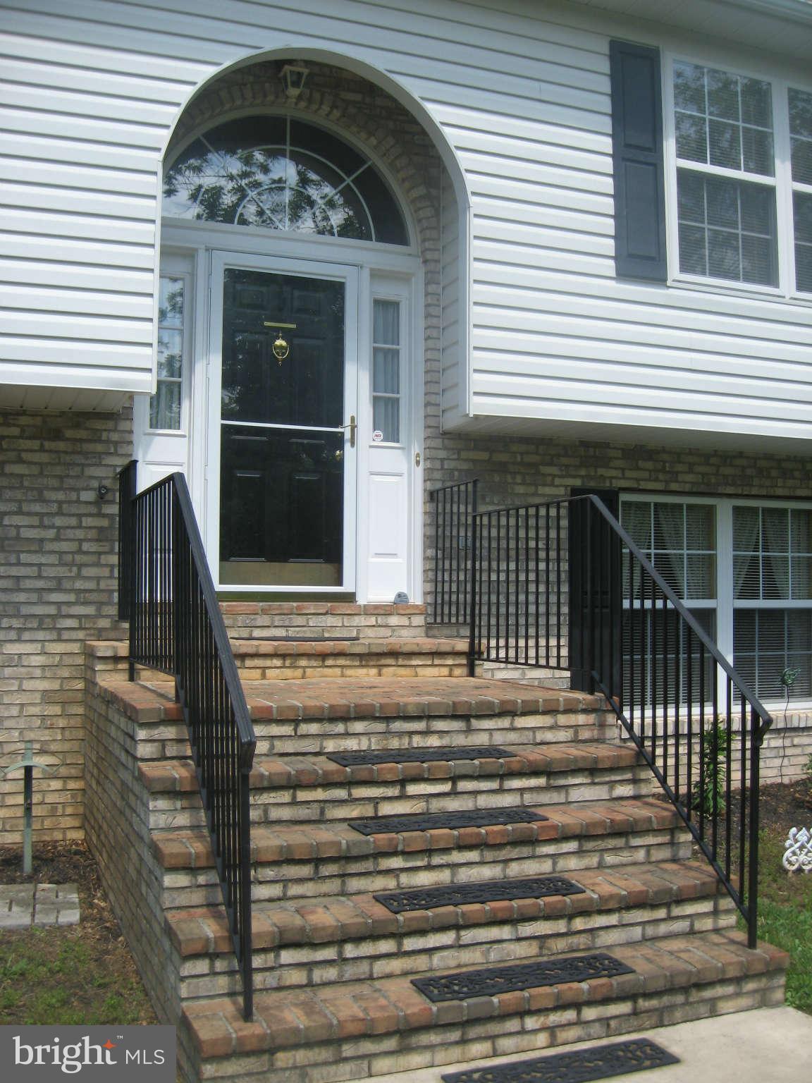 515 Cather Road Berryville, VA 22611 - Photo 27 of 30 Entryway