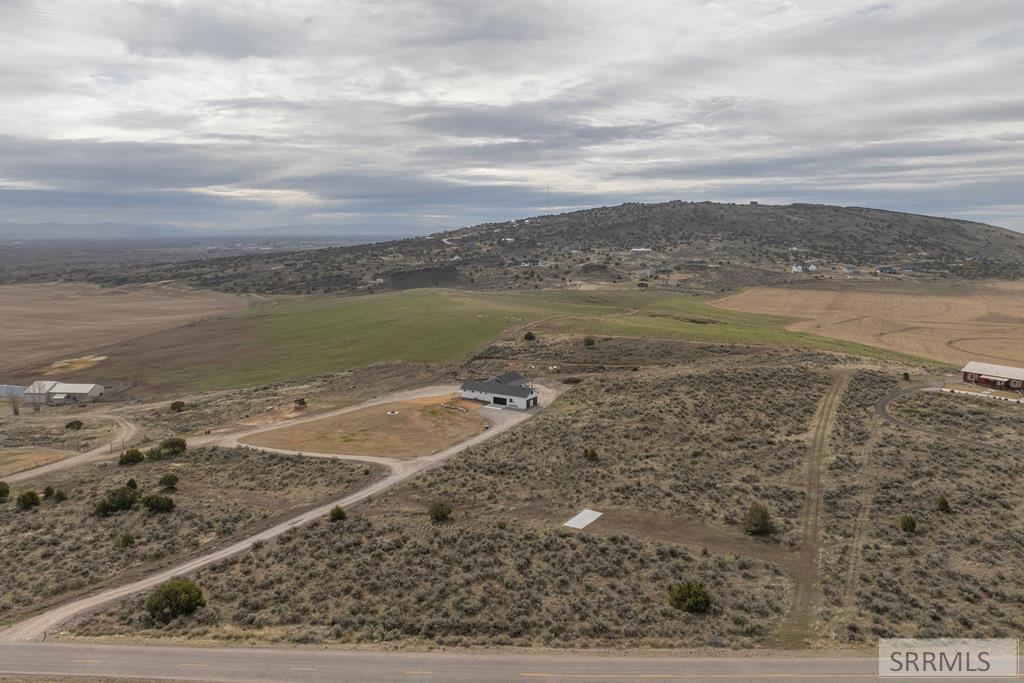 1030 East Butte Road Menan, ID 83434 - Photo 3 of 13 Amazing Views