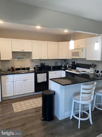 $689,900 | 25 West 5th Avenue, Trappe, PA 19426