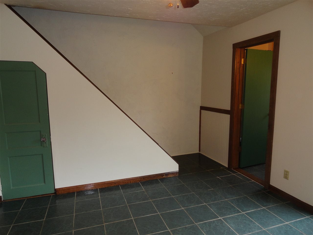 1173 Raccoon Creek Road Branchland, WV 25506 - Photo 10 of 28 Gallery Image 10