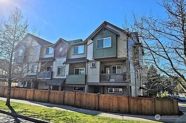 $2,000,000 | 517 Oso Berry Street Northwest, Olympia, WA 98502