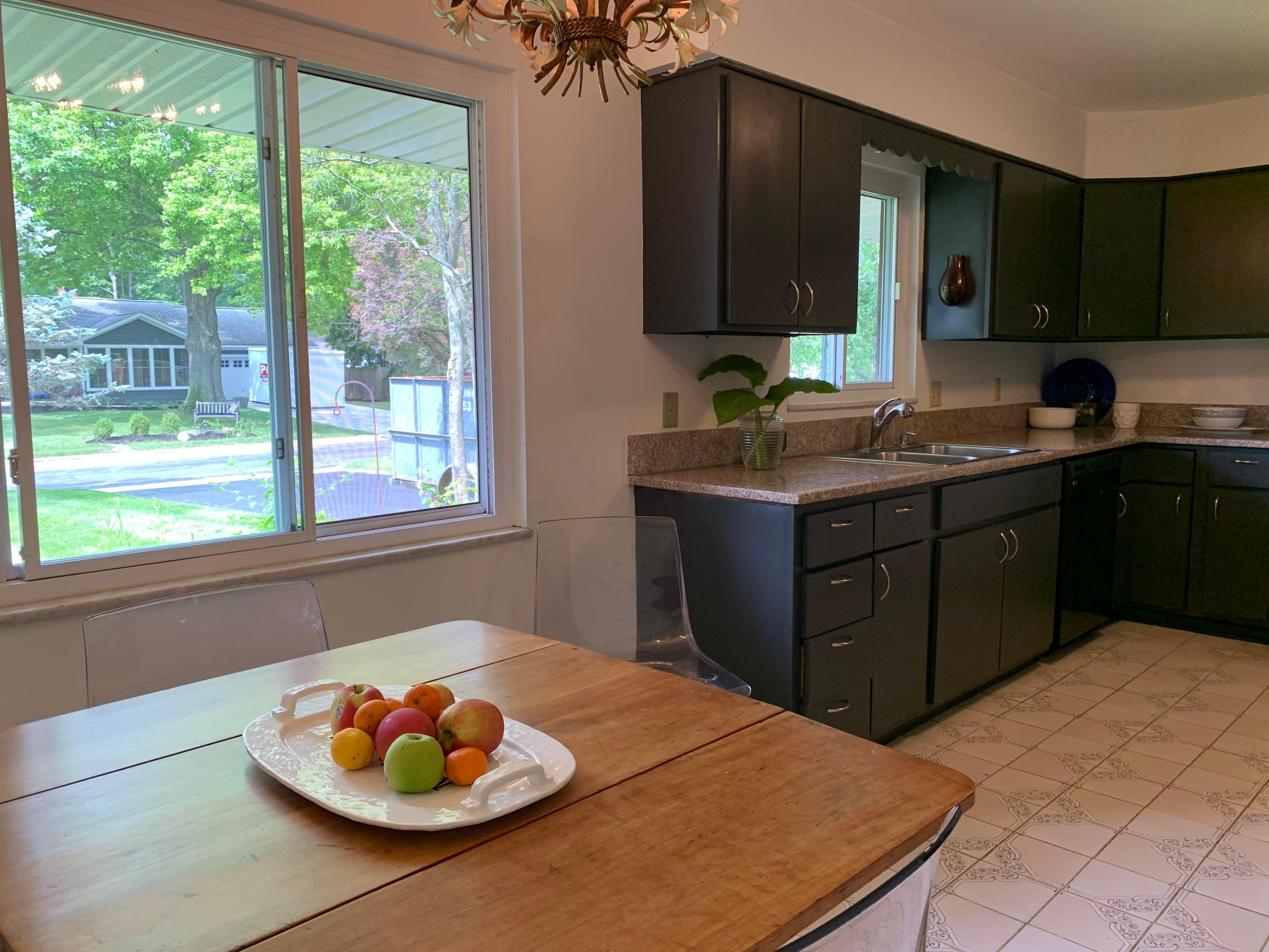 1299 Kingsgate Road Columbus, OH 43221 - Photo 14 of 35 Gallery Image 14