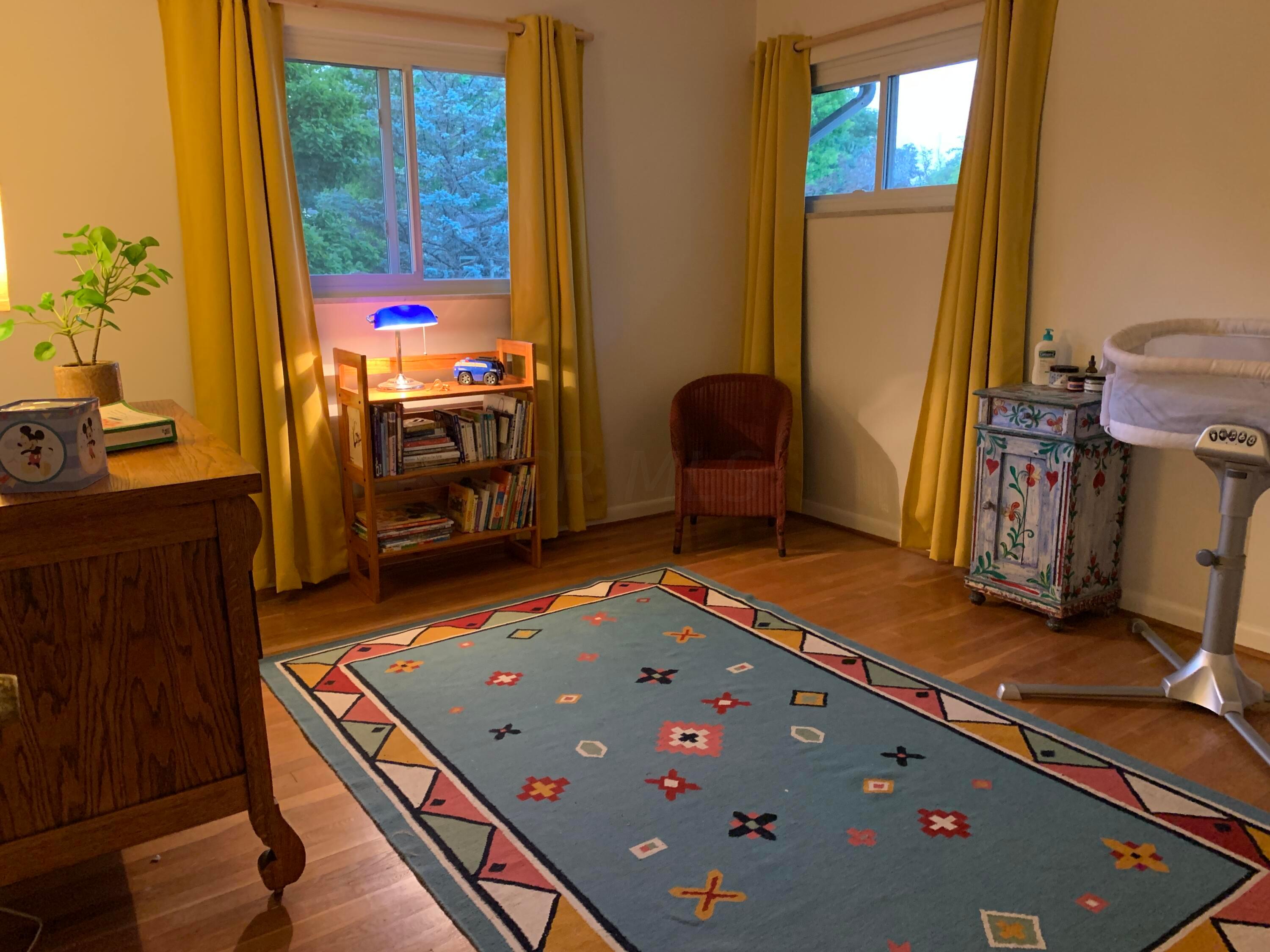 1299 Kingsgate Road Columbus, OH 43221 - Photo 32 of 35 Gallery Image 32