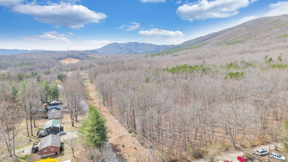 0 Keffer Road Catawba, VA 24070 - Photo 9 of 11 DJI_20260314150416_0072_D