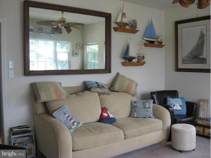 6037 Bayview Road St. Leonard, MD 20685 - Photo 8 of 24 Living Room