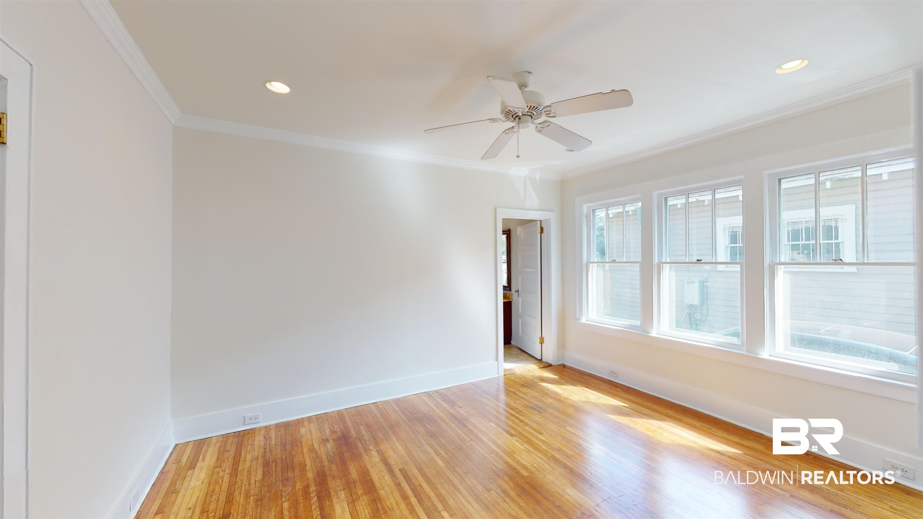 11 Houstreeton Street Mobile, AL 36606 - Photo 17 of 33