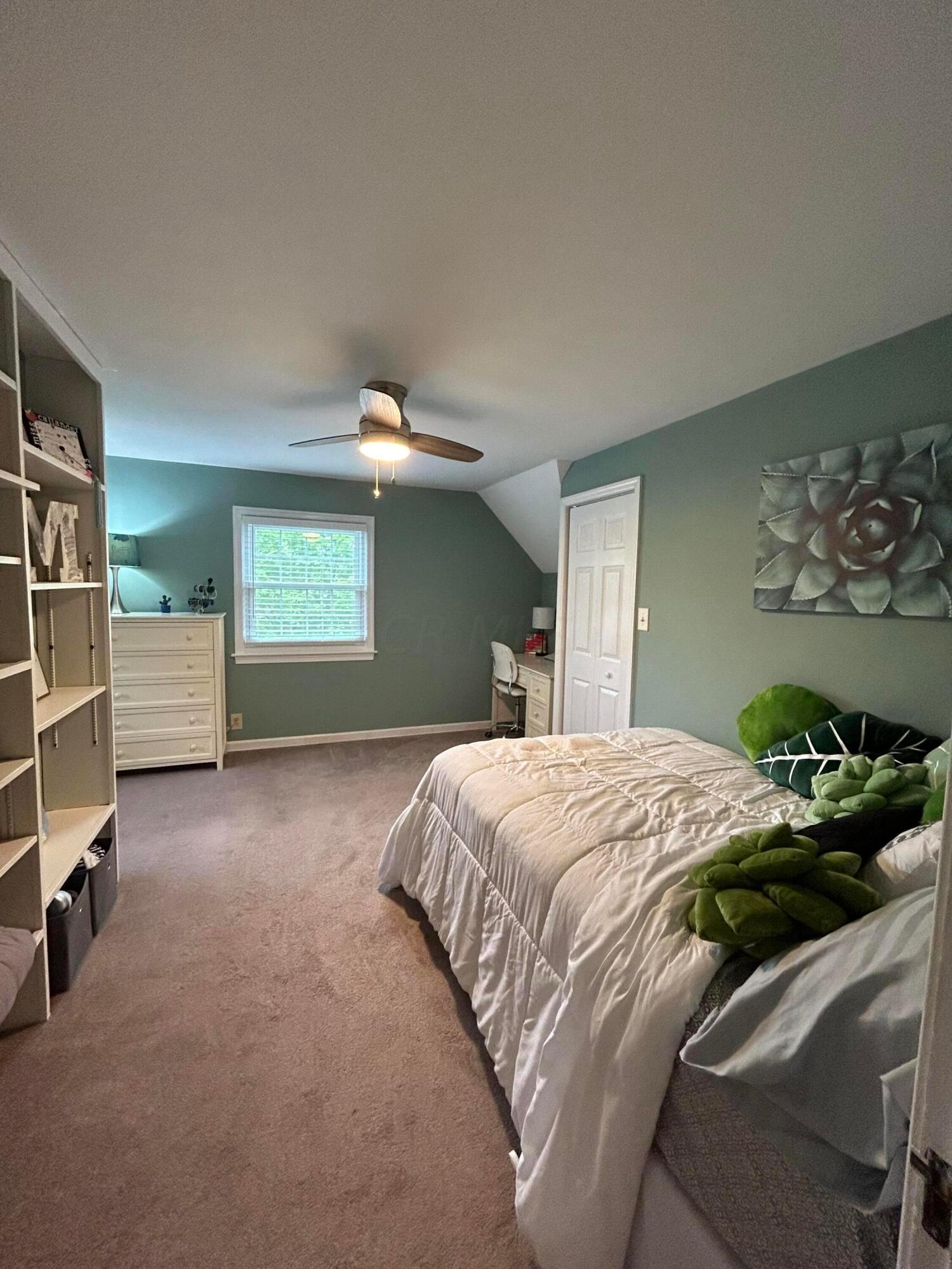 2707 York Road Columbus, OH 43221 - Photo 9 of 29 IMG_8406
