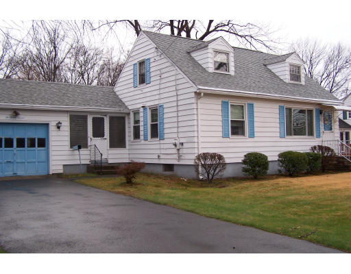 227 Piper Road West Springfield, MA 01089 - Photo 3 of 11 Gallery Image 3