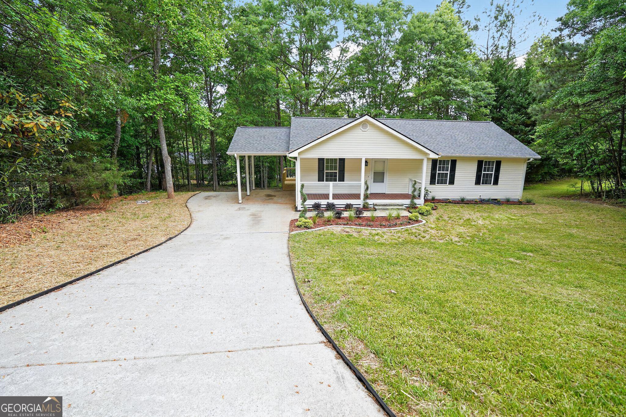 115 Richard Street Clarkesville, GA 30523 - Photo 2 of 36