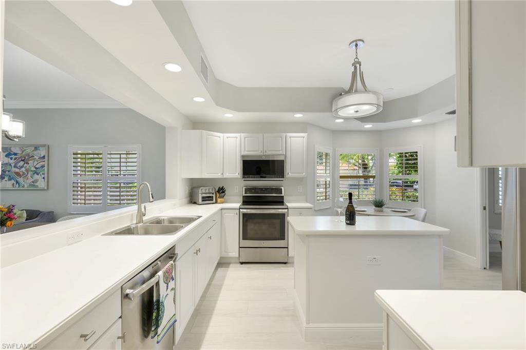 6240 Reserve Circle, Unit 802 Naples, FL 34119 - Photo 15 of 47