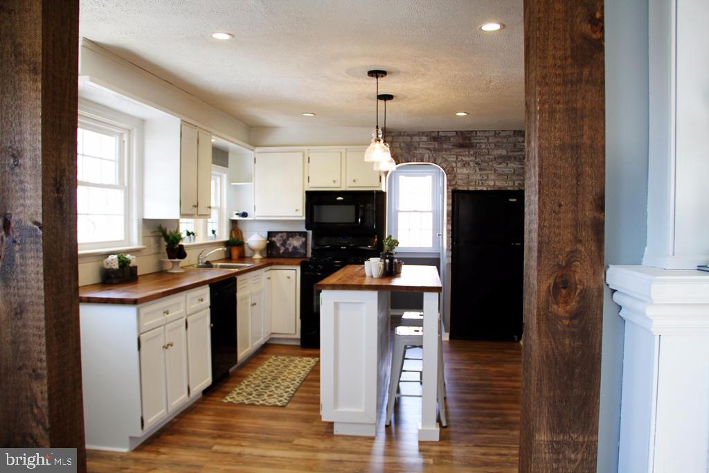 1814 Powder Mill Road York, PA 17402 - Photo 11 of 35
