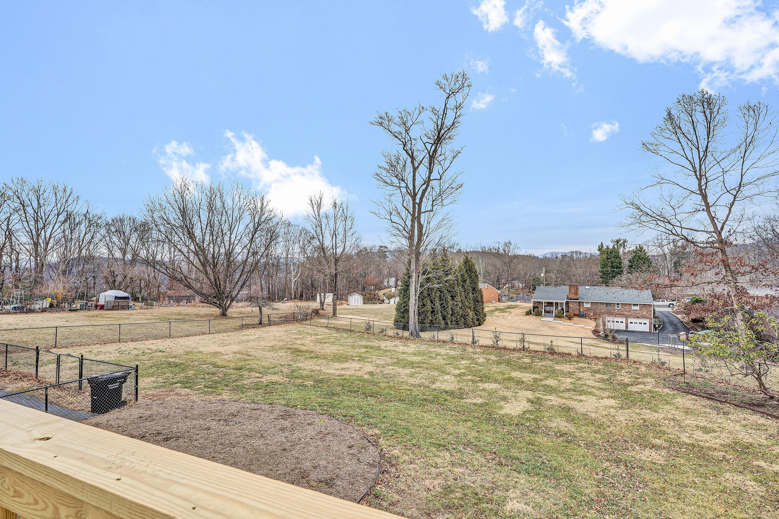 4544 Rosecrest Road Roanoke, VA 24018 - Photo 41 of 42 IMG_6104