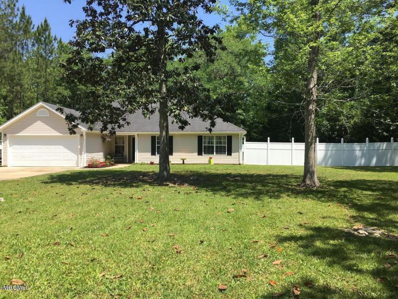 1412 Laurelglen Road Gautier, MS 39553 - Photo 3 of 64 Laurel Glen 1