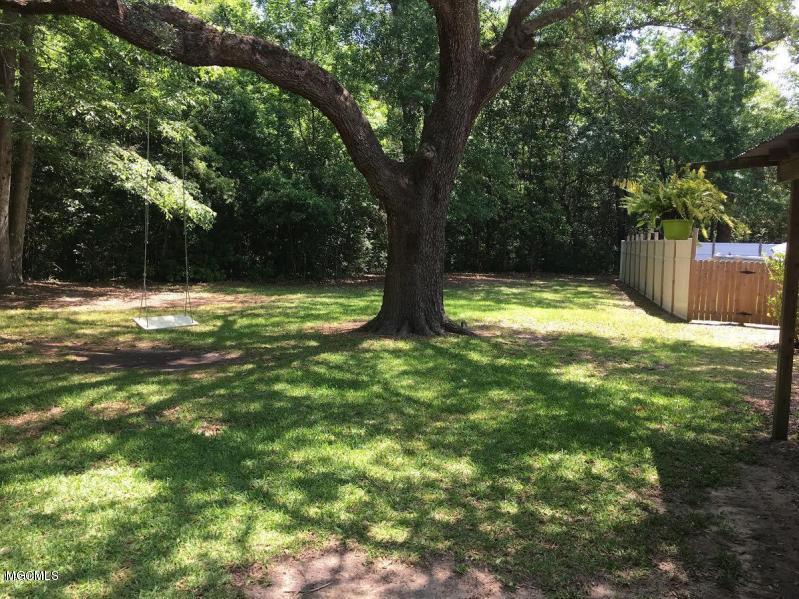 1412 Laurelglen Road Gautier, MS 39553 - Photo 52 of 64 Back yard lg 4