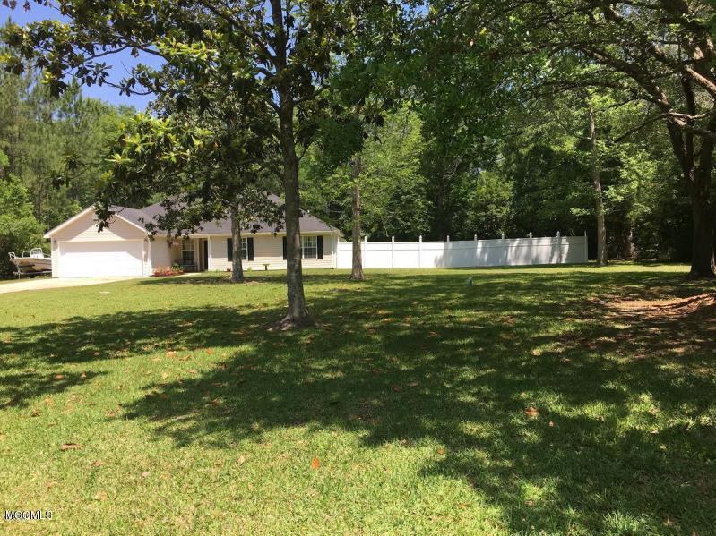1412 Laurelglen Road Gautier, MS 39553 - Photo 6 of 64 Exterior 4