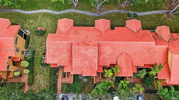 $345,000 | 15505 North Miami Lakeway, Unit 201, Miami Lakes, FL 33014