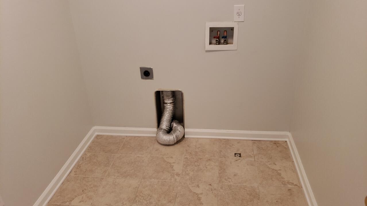 138 Thistle Road Goose Creek, SC 29445 - Photo 14 of 16 Laundry Room