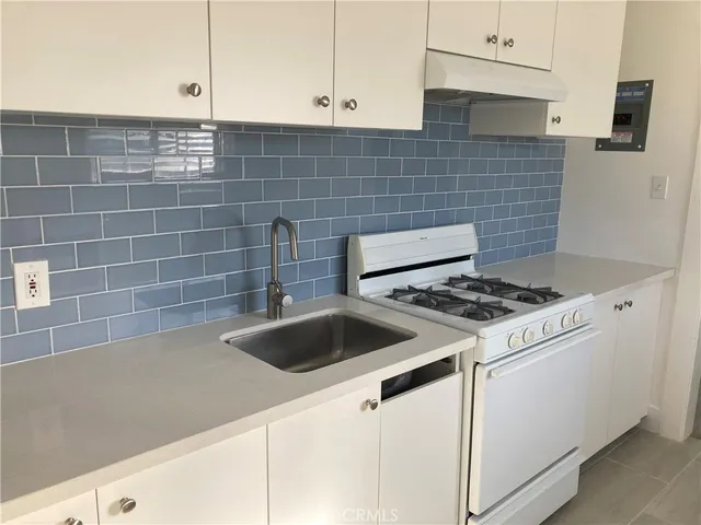 $1,399,000 | 2415 East 7th Street, Long Beach, CA 90804