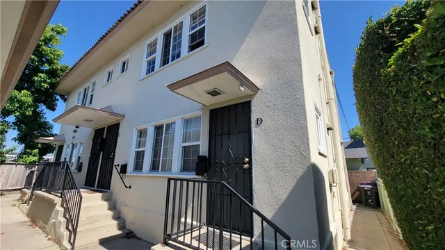 $1,399,000 | 2415 East 7th Street, Long Beach, CA 90804