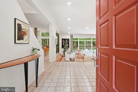 $1,829,000 | 11815 Beekman Place, Rockville, MD 20854