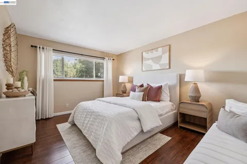 $1,169,000 | 33166 Basswood Avenue, Union City, CA 94587