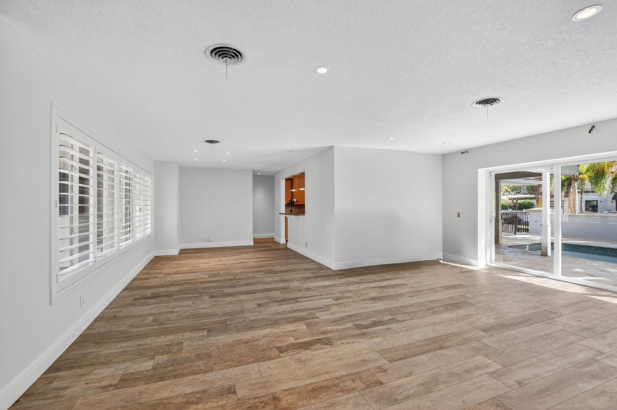 100 Southwest 8th Avenue Boca Raton, FL 33486 - Photo 7 of 37 Photo 7