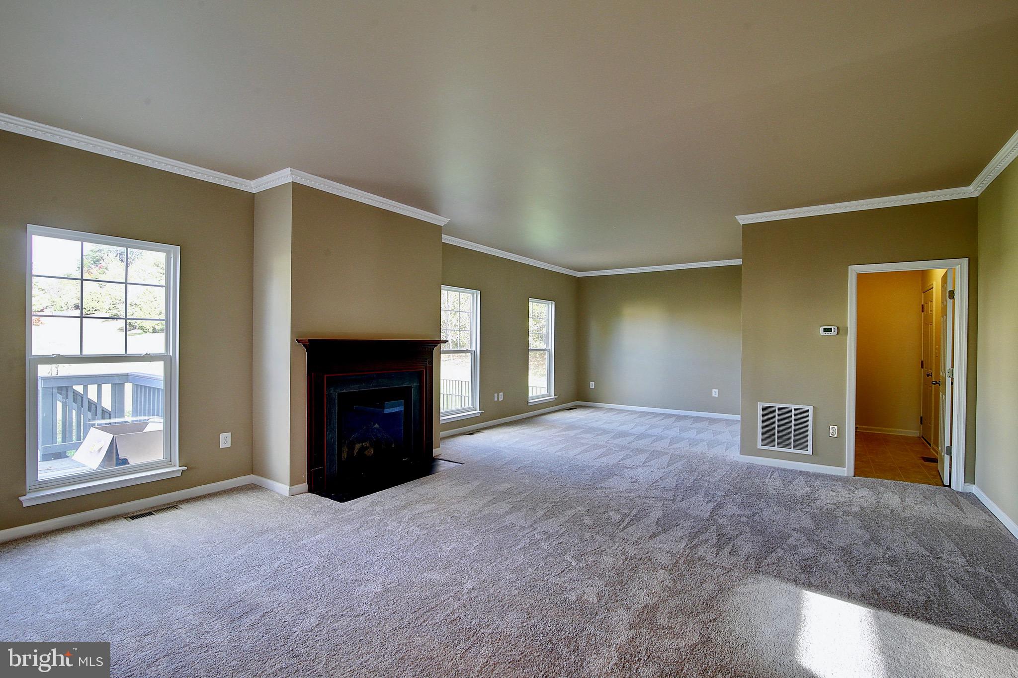 4226 Meyers Road Triangle, VA 22172 - Photo 12 of 36
