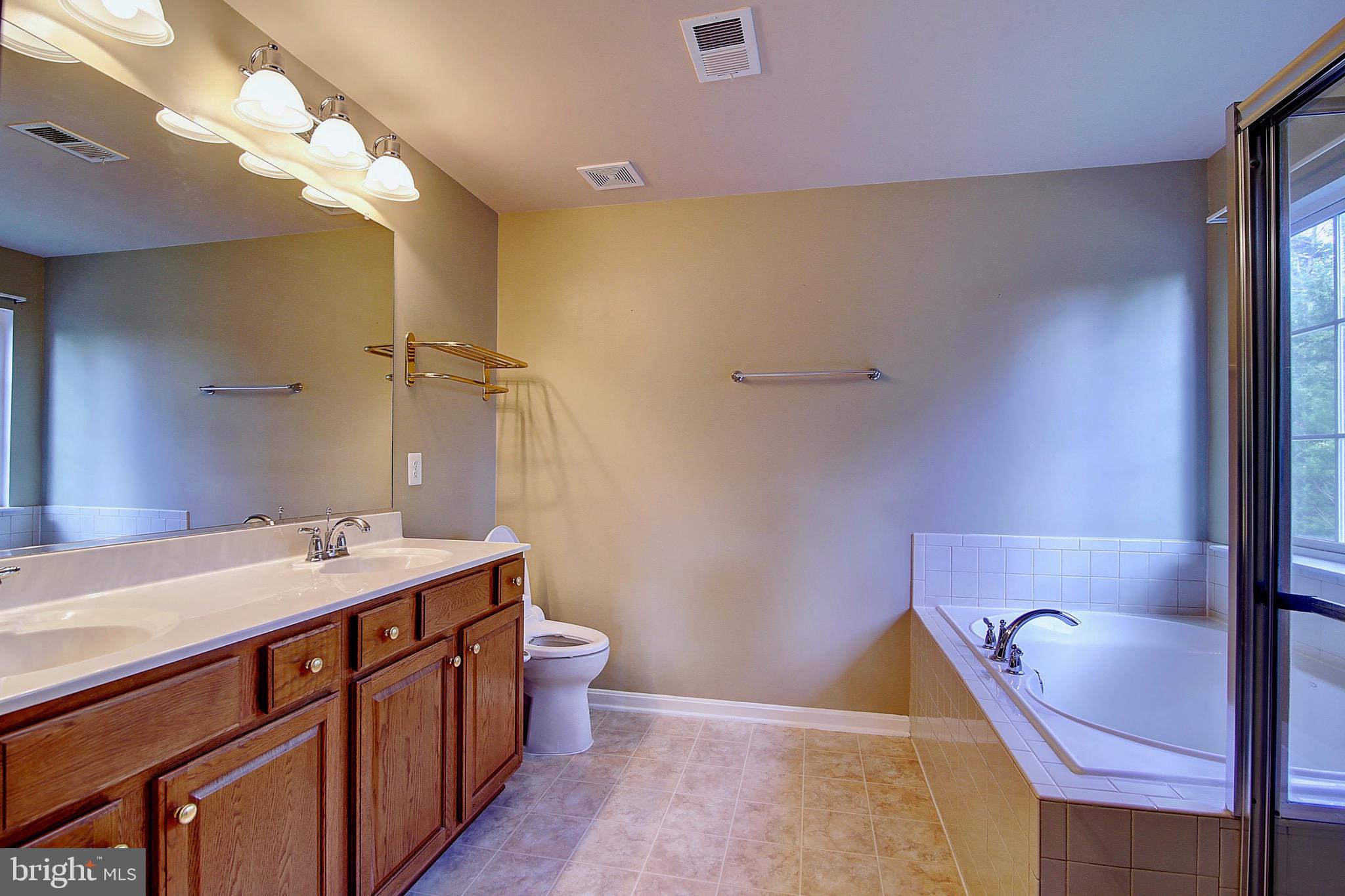 4226 Meyers Road Triangle, VA 22172 - Photo 27 of 36