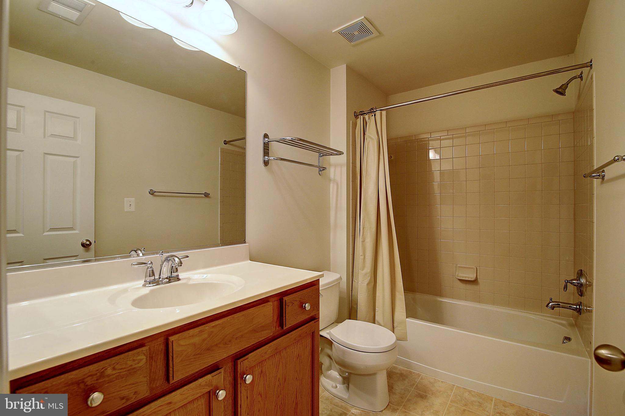 4226 Meyers Road Triangle, VA 22172 - Photo 32 of 36
