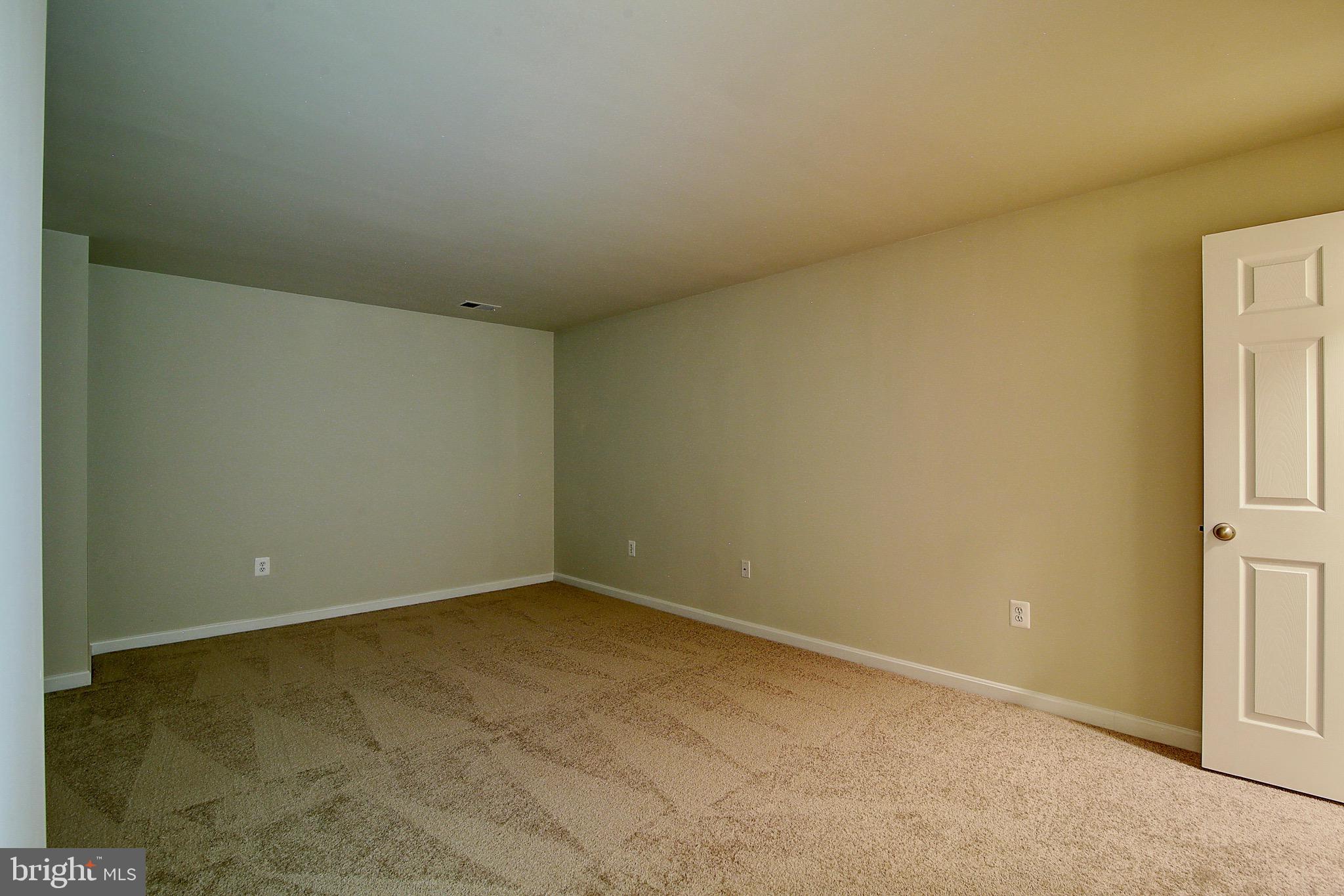 4226 Meyers Road Triangle, VA 22172 - Photo 33 of 36
