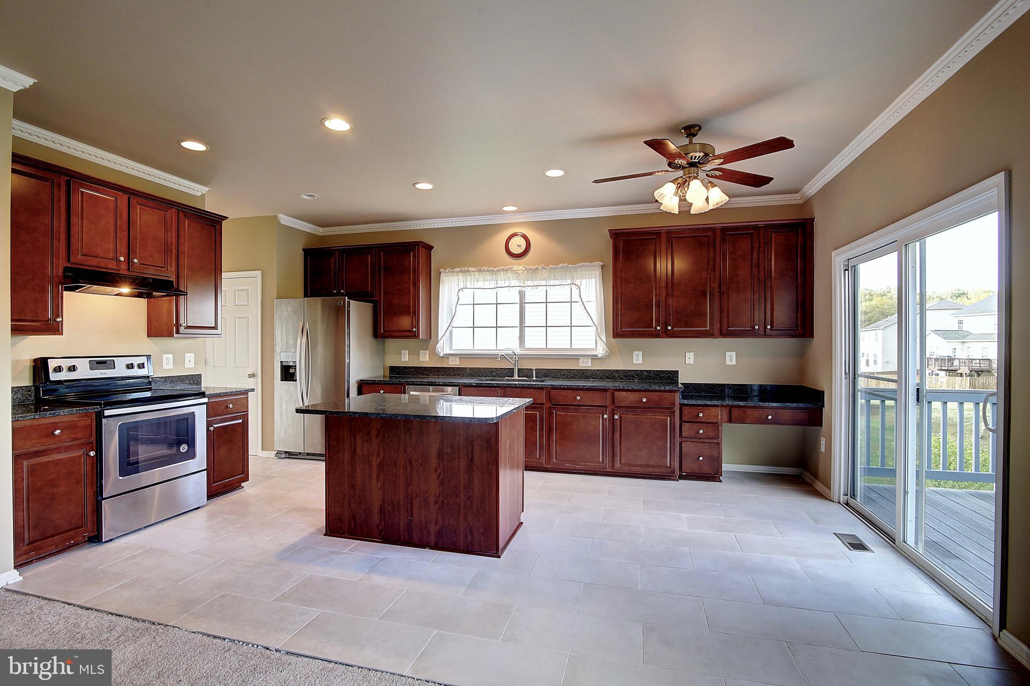 4226 Meyers Road Triangle, VA 22172 - Photo 10 of 36