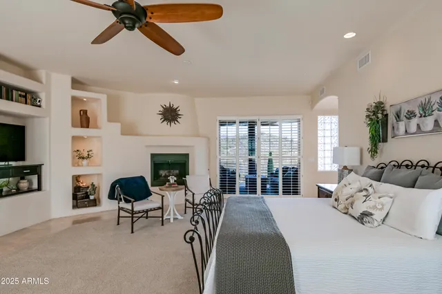 $3,299,000 | 37433 North Never Mind Trail, Carefree, AZ 85377