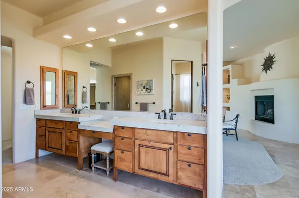 $3,299,000 | 37433 North Never Mind Trail, Carefree, AZ 85377