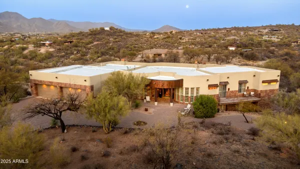 $3,299,000 | 37433 North Never Mind Trail, Carefree, AZ 85377